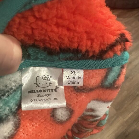 Hello Kitty Printed Fleece Christmas Sweater Jacket Size XL Sherpa Zip Up - Picture 6 of 9